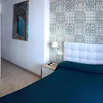 בית הארחה La Pilarica מארבלה