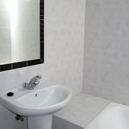 ゲストハウス La Pilarica 3*